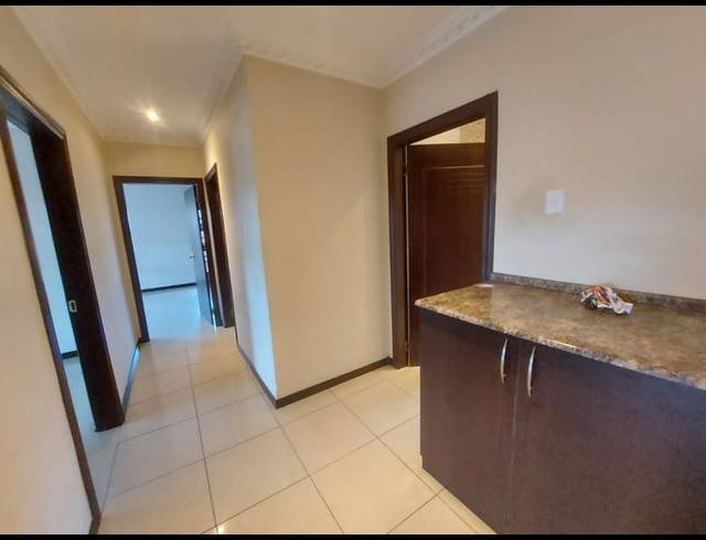 3 BEDROOM PROPERTY TO RENT IN LAUDIUM